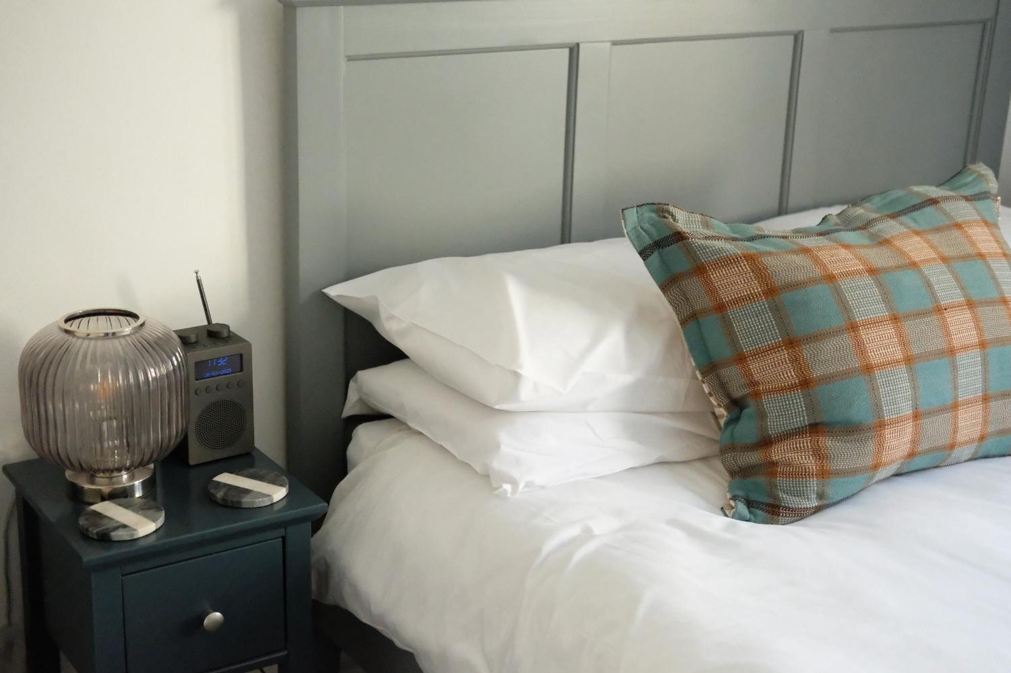 Spacious City Centre Apartment Бат Экстерьер фото